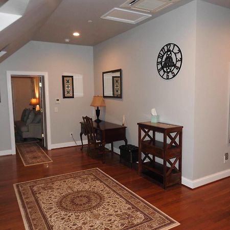 וויליאמסבורג Magnolia Manor B&B Inn מראה חיצוני תמונה